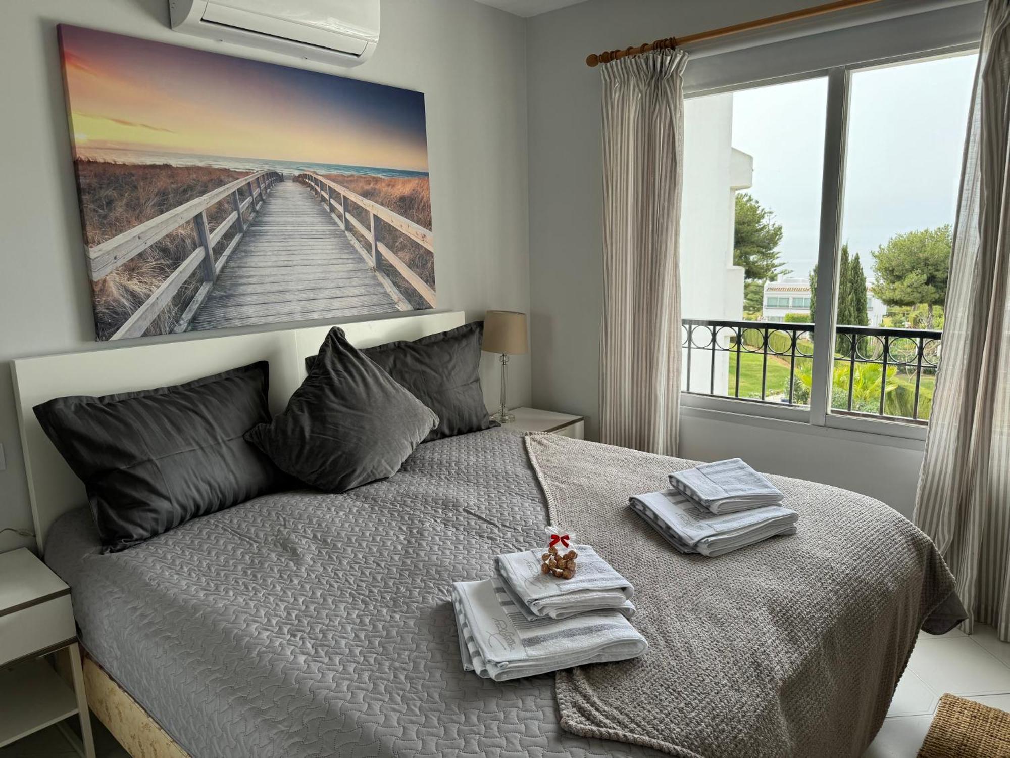 Amazing Sea View Apartment In Miraflores ลากาลาเดมิฮาส ภายนอก รูปภาพ