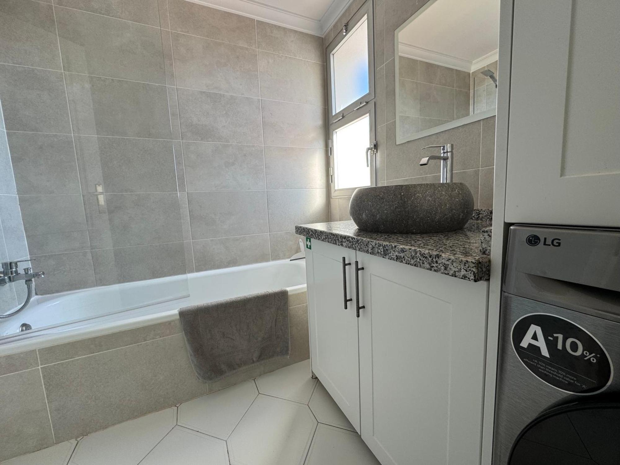 Amazing Sea View Apartment In Miraflores ลากาลาเดมิฮาส ภายนอก รูปภาพ